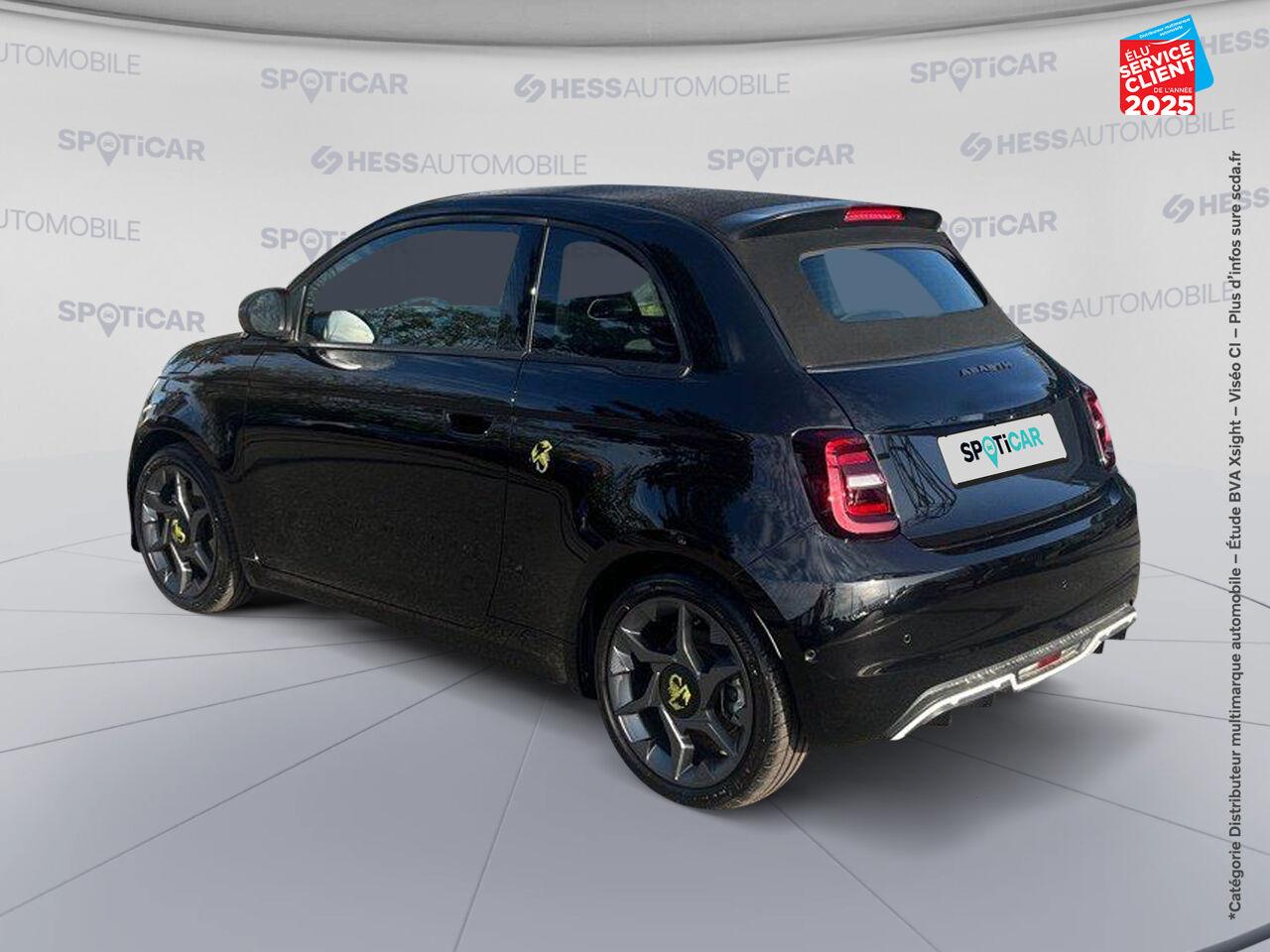 Véhicule d'occasion ABARTH 500C E 155CH PACK chez MINI Lons-Le-Saunier
