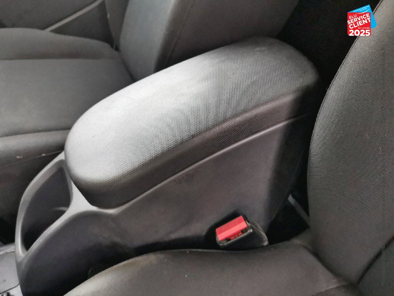 Véhicule d'occasion RENAULT KANGOO EXPRESS 1.5 BLUE DCI 80CH GRAND CONFORT chez Renault Montbéliard
