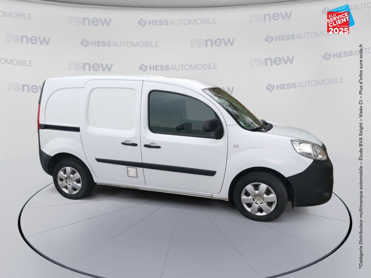 Véhicule d'occasion RENAULT KANGOO EXPRESS 1.5 BLUE DCI 80CH GRAND CONFORT chez Renault Montbéliard