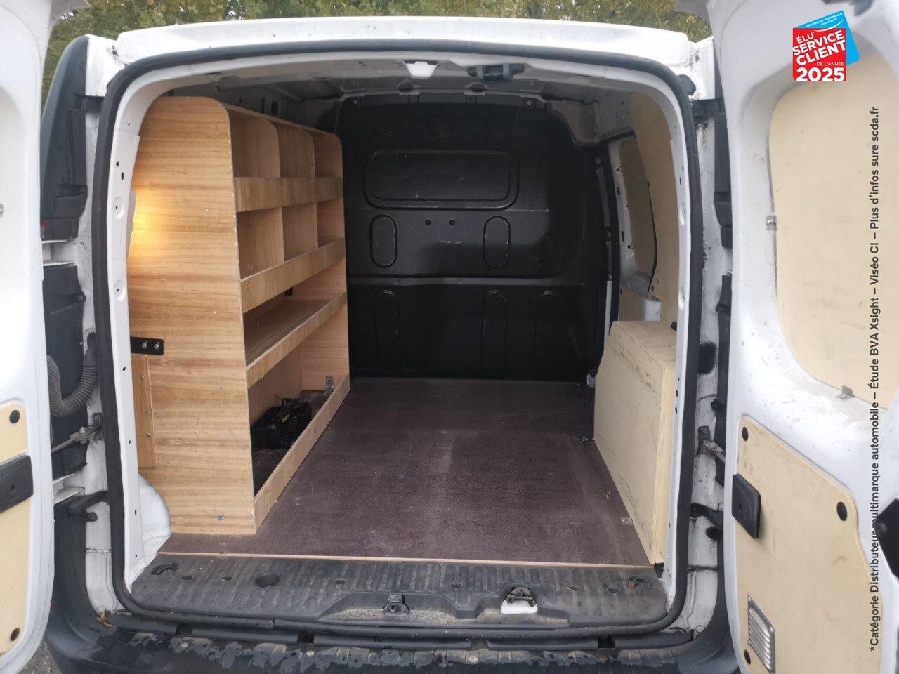 Véhicule d'occasion RENAULT KANGOO EXPRESS 1.5 BLUE DCI 80CH GRAND CONFORT 5CV chez Toyota Bar le Duc