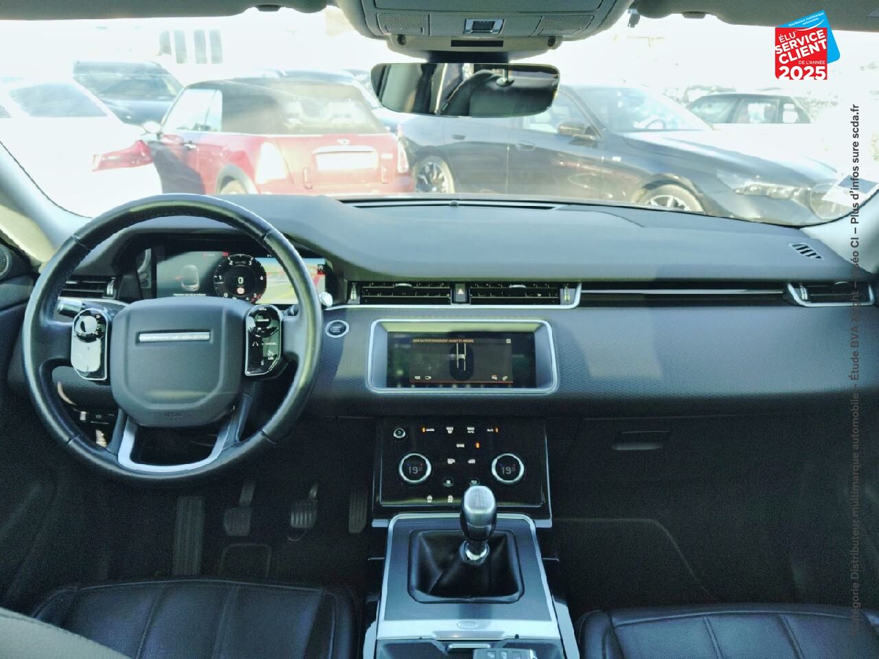 Véhicule d'occasion LAND-ROVER RANGE ROVER EVOQUE 2.0 D 150CH S TPANO SIEGES CUIR GPS CAMERA CARPLAY chez Volvo Epernay