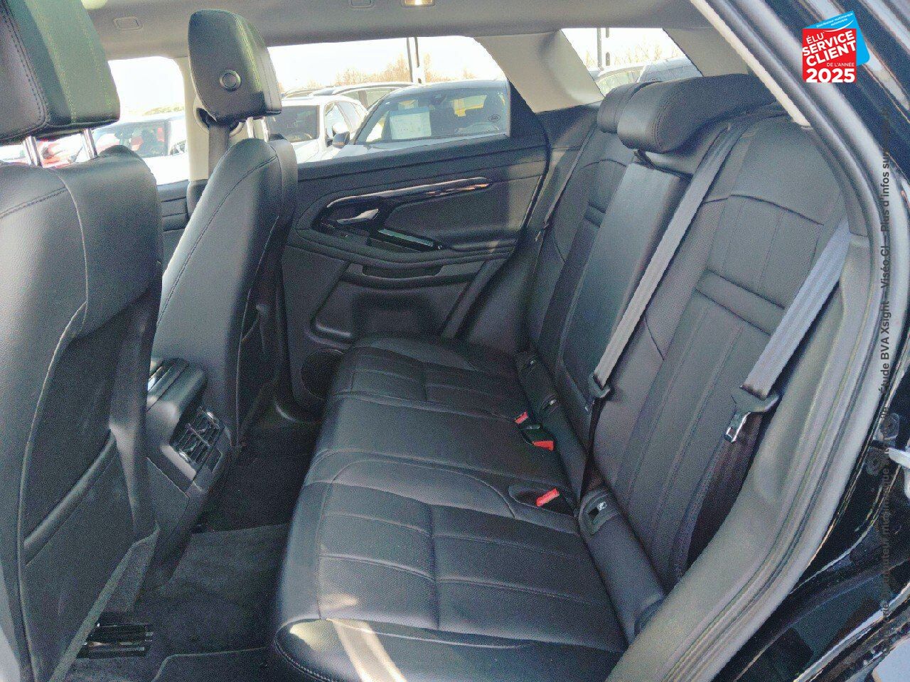 Véhicule d'occasion LAND-ROVER RANGE ROVER EVOQUE 2.0 D 150CH S TPANO SIEGES CUIR GPS CAMERA CARPLAY chez Volvo Epernay