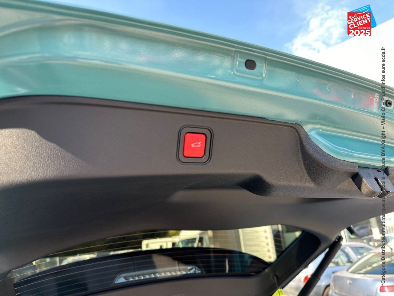 Véhicule d'occasion FIAT 600 E 156CH 54KWH LA PRIMA chez Fiat Besançon