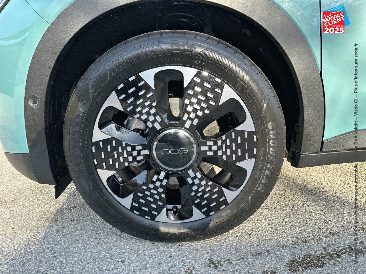 Véhicule d'occasion FIAT 600 E 156CH 54KWH LA PRIMA chez Fiat Besançon