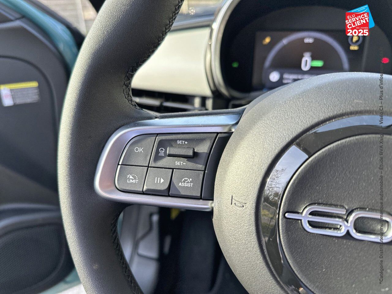 Véhicule d'occasion FIAT 600 E 156CH 54KWH LA PRIMA chez Fiat Besançon