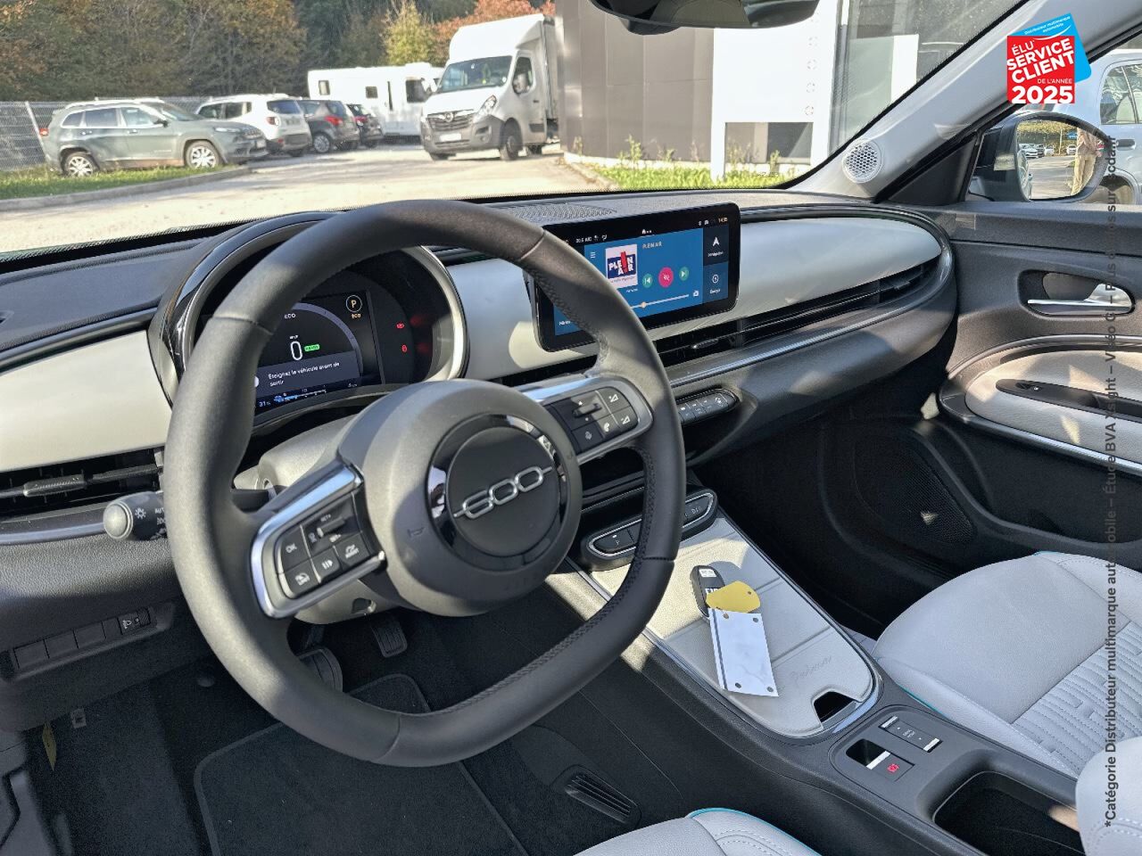 Véhicule d'occasion FIAT 600 E 156CH 54KWH LA PRIMA chez Fiat Besançon