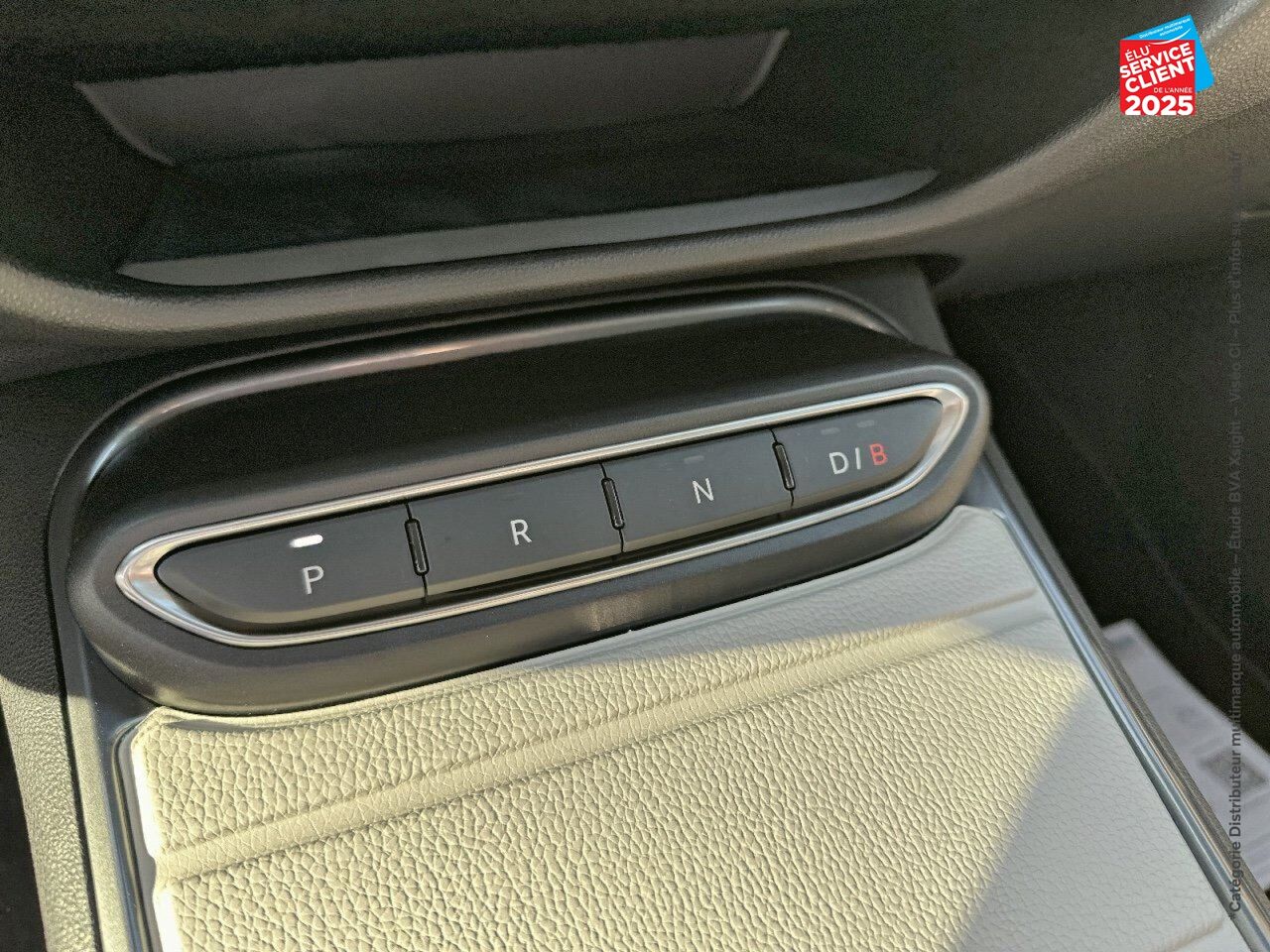 Véhicule d'occasion FIAT 600 E 156CH 54KWH LA PRIMA chez Fiat Besançon