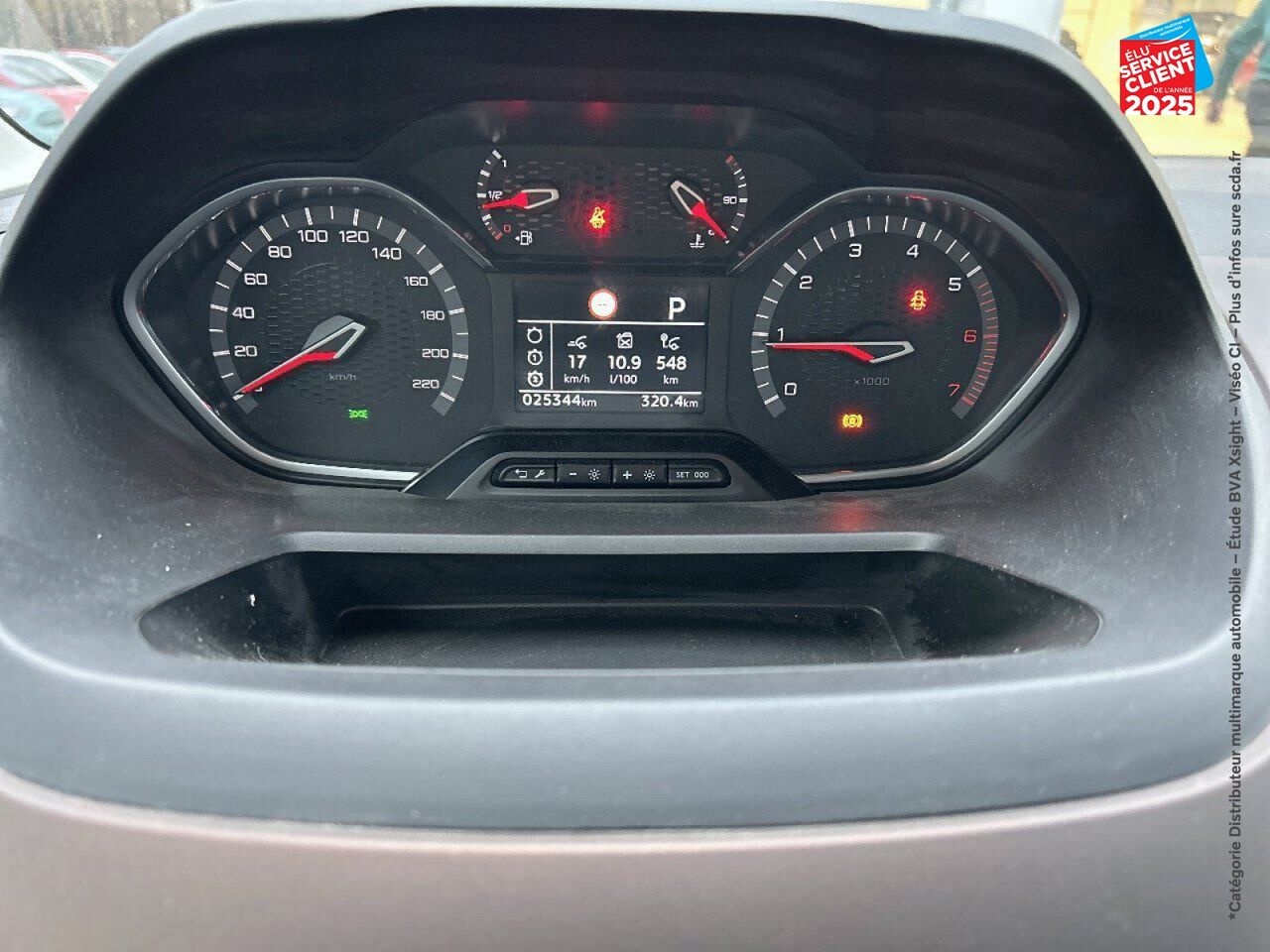 Véhicule d'occasion PEUGEOT RIFTER 1.2 PURETECH 130CH SS STANDARD GT LINE EAT8 chez Toyota Saint Dizier
