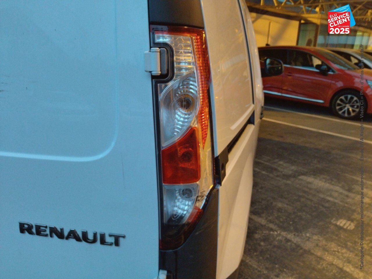Véhicule d'occasion RENAULT KANGOO EXPRESS 1.5 BLUE DCI 80CH GRAND CONFORT chez Renault Sélestat