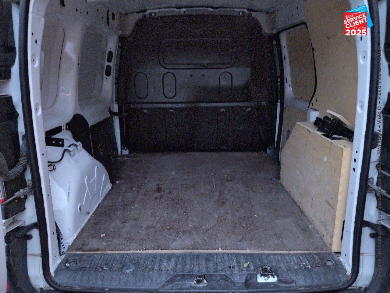 Véhicule d'occasion RENAULT KANGOO EXPRESS 1.5 BLUE DCI 80CH GRAND CONFORT chez Renault Sélestat