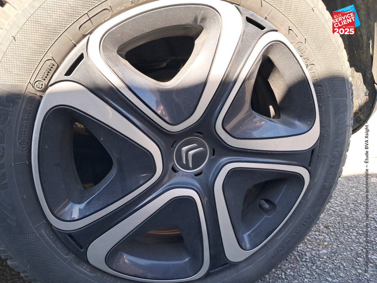 Véhicule d'occasion CITROEN C3 1.2 PURETECH 83CH SS C-SERIES 123G chez Fiat Mulhouse