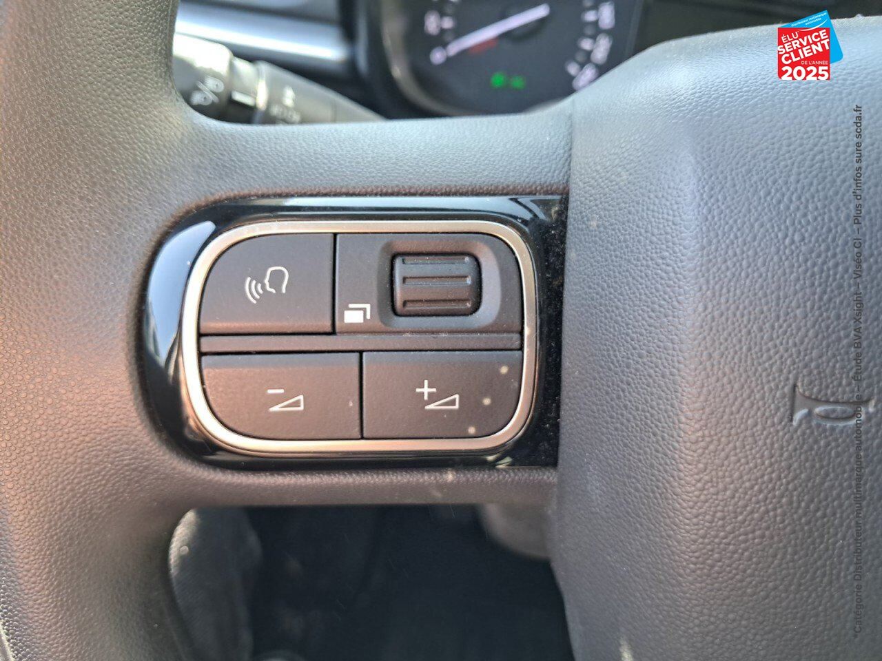 Véhicule d'occasion CITROEN C3 1.2 PURETECH 83CH SS C-SERIES 123G chez Fiat Mulhouse