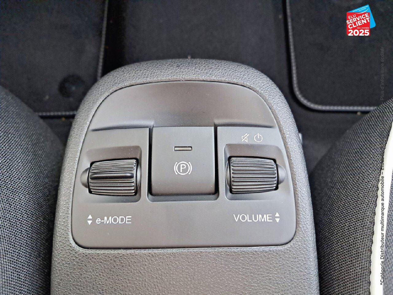 Véhicule d'occasion FIAT 500 E 95CH MY24 chez Toyota Saint Dizier