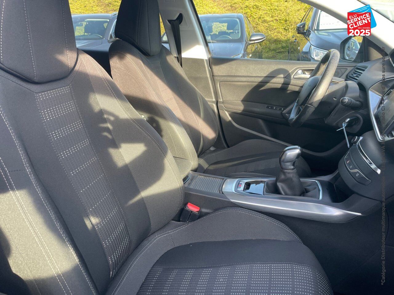 Véhicule d'occasion PEUGEOT 308 1.2 PURETECH 110CH ALLURE S/S 5P GPS RADAR AR chez Peugeot Reims