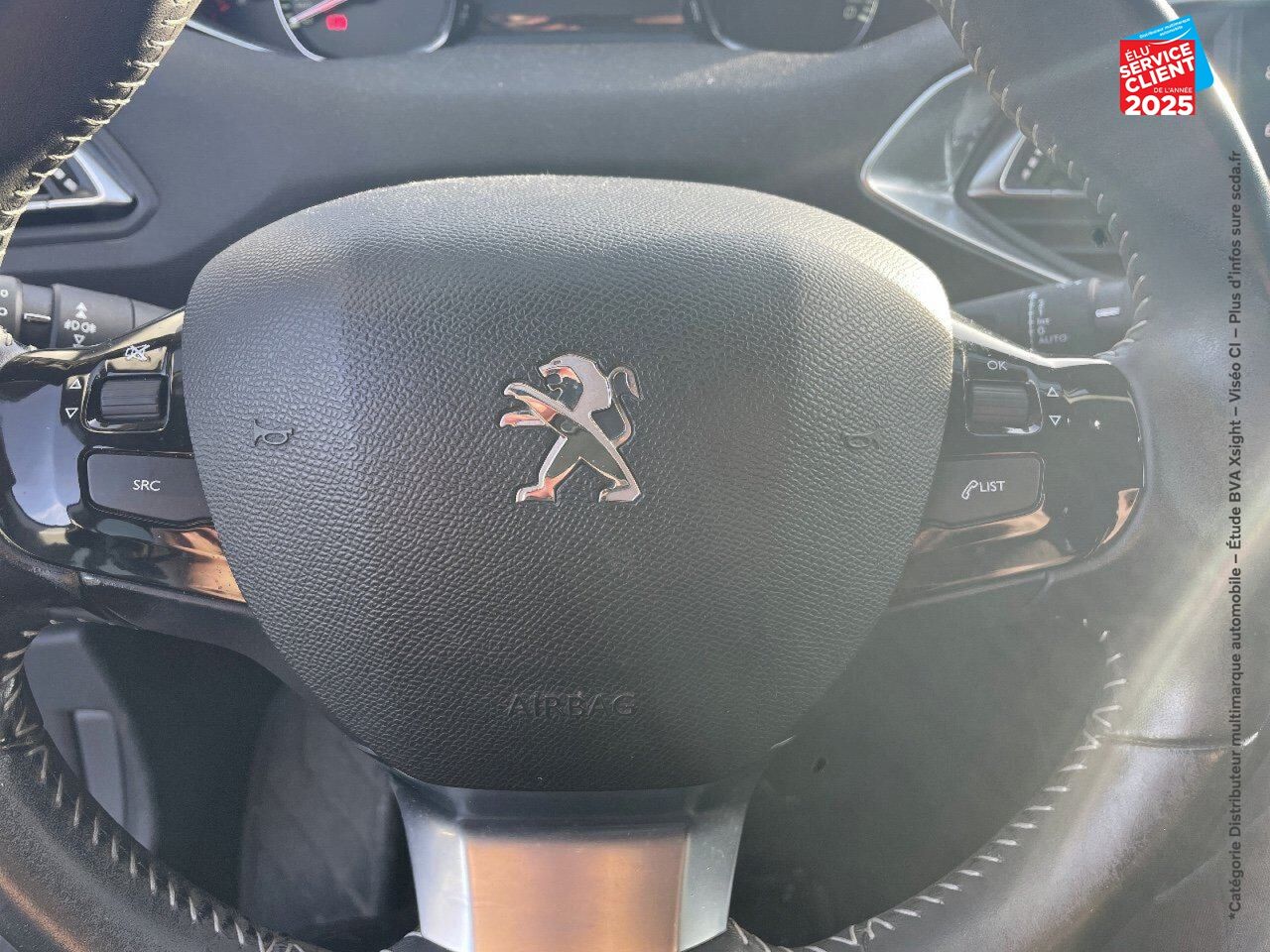 Véhicule d'occasion PEUGEOT 308 1.2 PURETECH 110CH ALLURE S/S 5P GPS RADAR AR chez Peugeot Reims