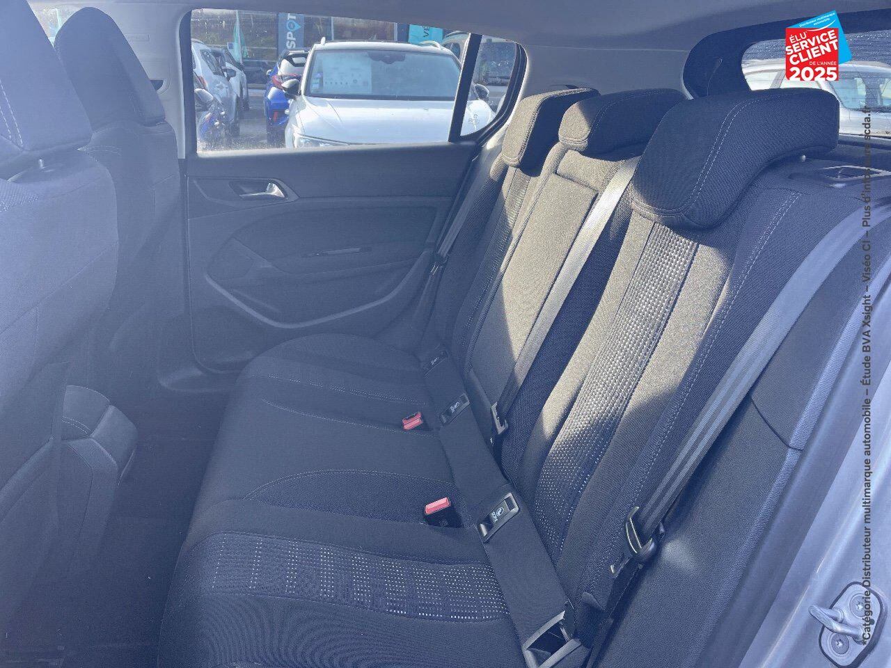 Véhicule d'occasion PEUGEOT 308 1.2 PURETECH 110CH ALLURE S/S 5P GPS RADAR AR chez Peugeot Reims