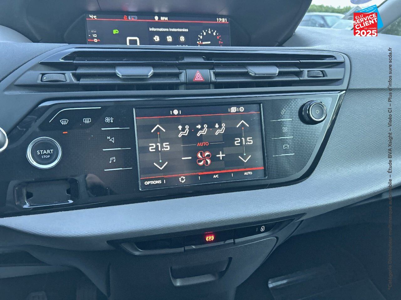 Véhicule d'occasion CITROEN C4 PICASSO PURETECH 130CH FEEL SS chez Renault Sélestat