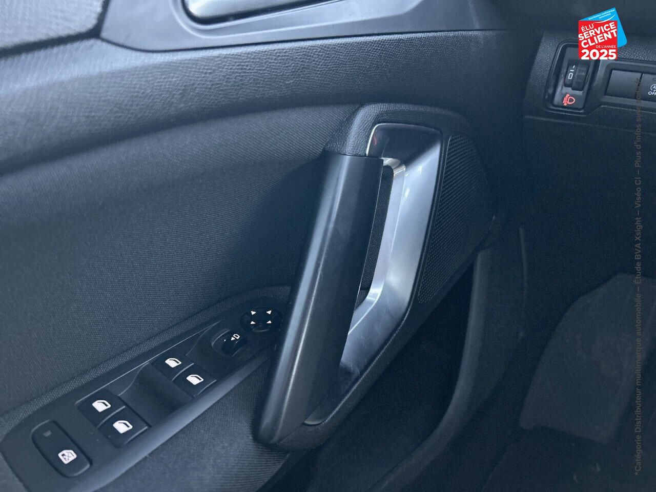 Véhicule d'occasion PEUGEOT 308 SW 1.2 PURETECH 110CH SS ACTIVE chez Renault Sélestat