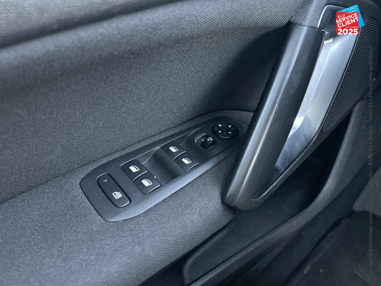 Véhicule d'occasion PEUGEOT 308 SW 1.2 PURETECH 110CH SS ACTIVE chez Renault Sélestat