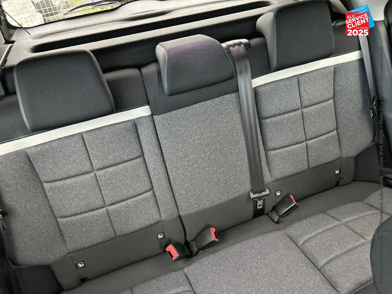 Véhicule d'occasion CITROEN C4 CACTUS PURETECH 130CH SS SHINE E6.D-TEMP chez Hyundai Reims