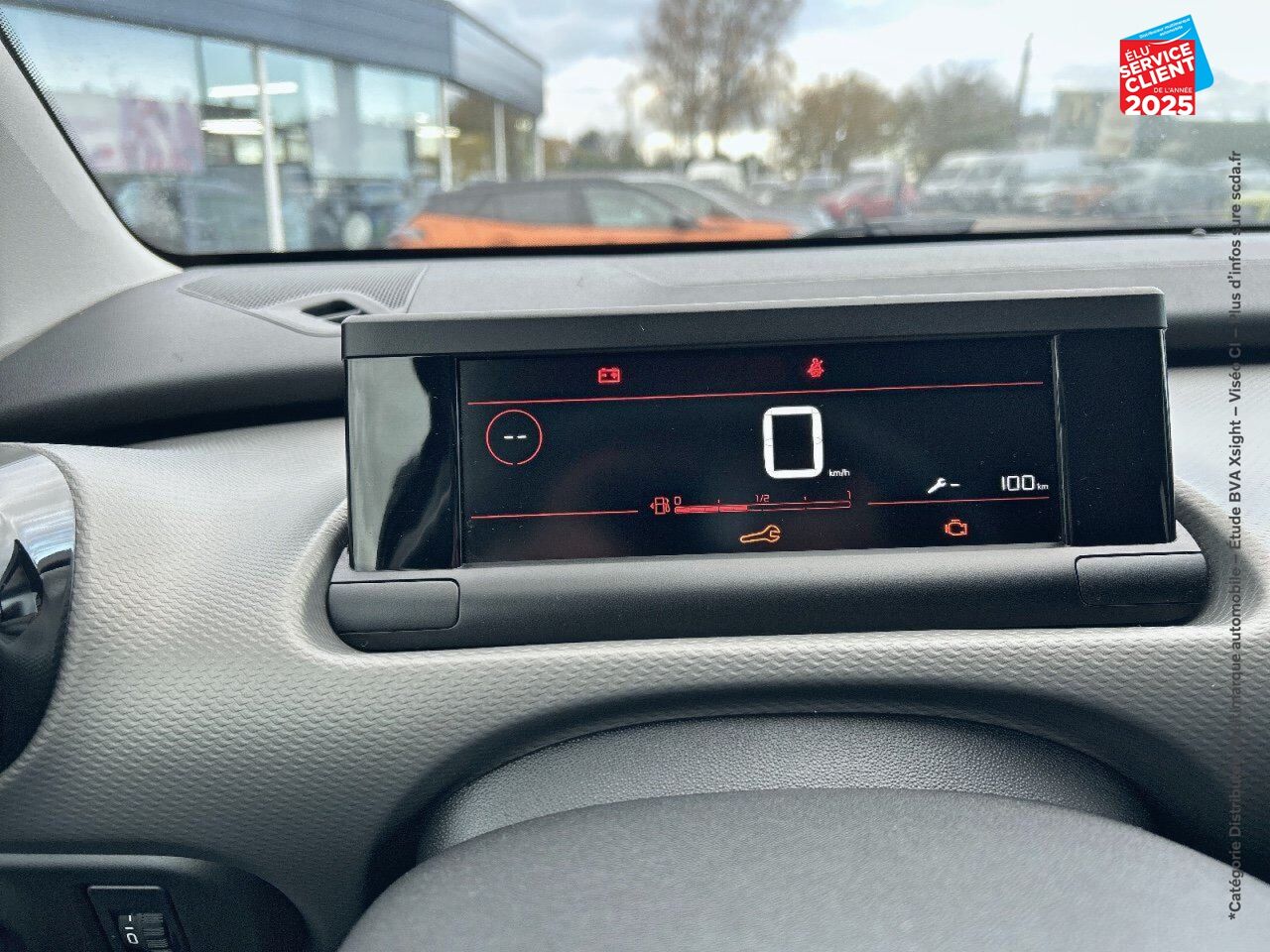 Véhicule d'occasion CITROEN C4 CACTUS PURETECH 130CH SS SHINE E6.D-TEMP chez Hyundai Reims