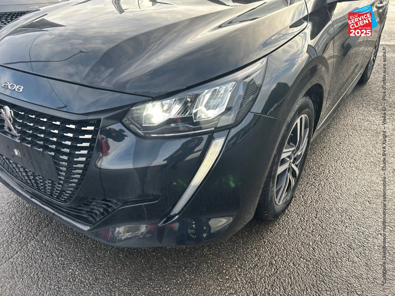 Véhicule d'occasion PEUGEOT 208 1.2 PURETECH 100CH SS ALLURE PACK chez Peugeot Reims