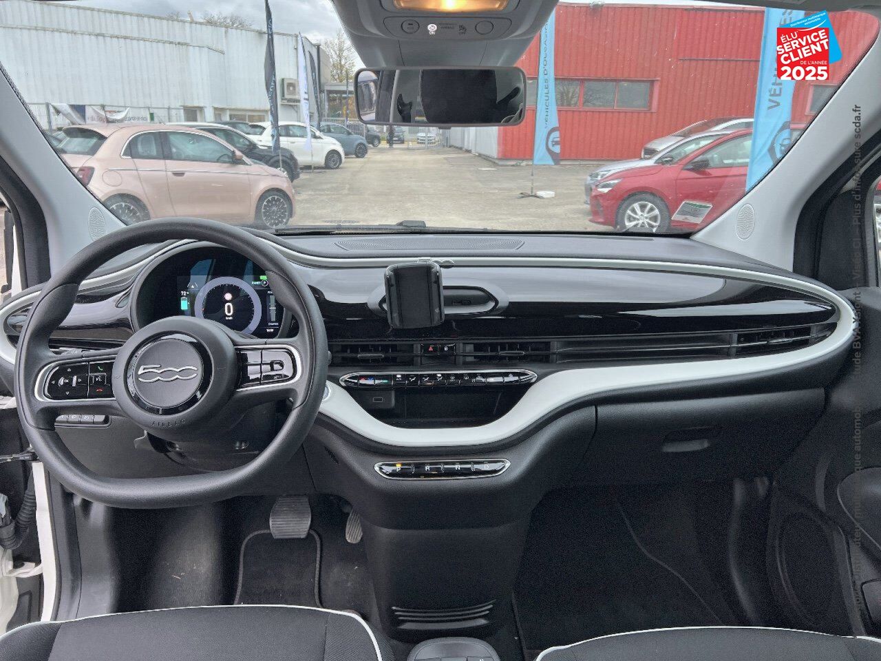 Véhicule d'occasion FIAT 500 E 95CH ACTION chez Toyota Saint Dizier