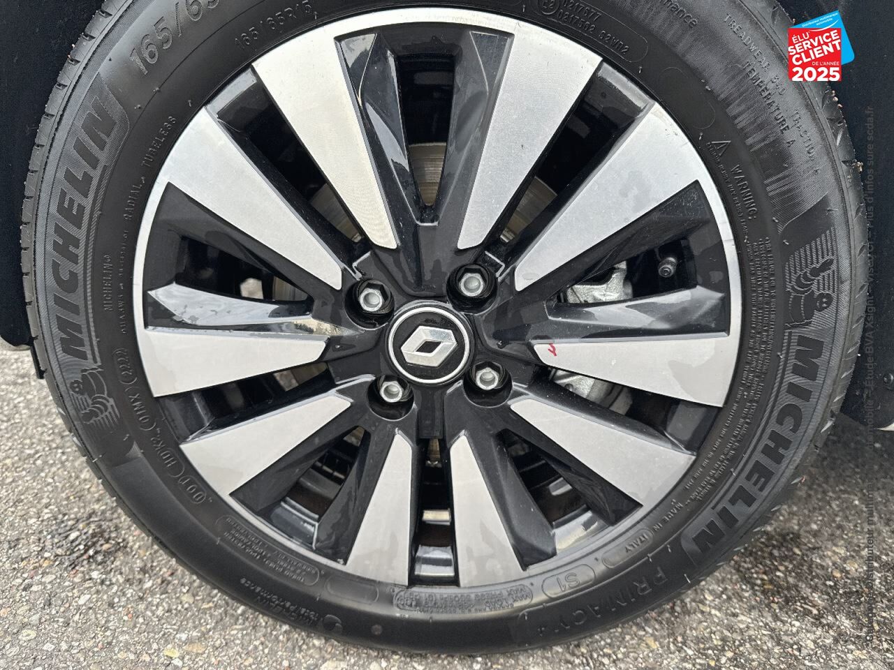 Véhicule d'occasion RENAULT TWINGO E-TECH ELECTRIC TECHNO R80 ACHAT INTEGRAL chez Hyundai Chalons