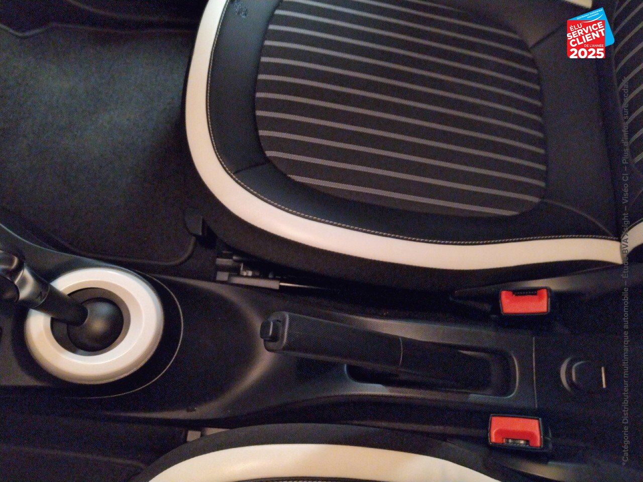 Véhicule d'occasion RENAULT TWINGO E-TECH ELECTRIC INTENS R80 ACHAT INTEGRAL - 21MY GPS chez Hyundai Epernay