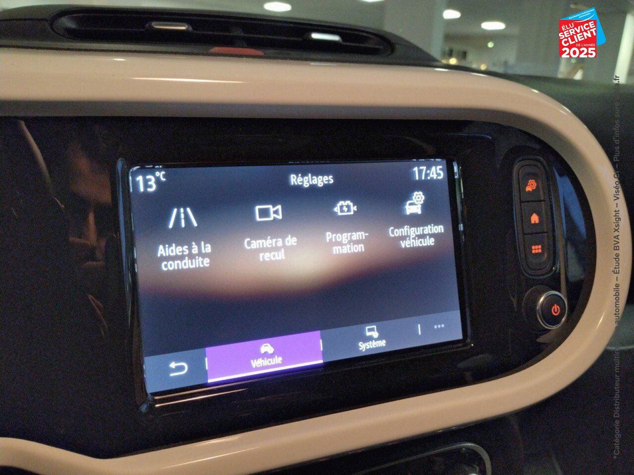 Véhicule d'occasion RENAULT TWINGO E-TECH ELECTRIC INTENS R80 ACHAT INTEGRAL - 21MY GPS chez Hyundai Epernay