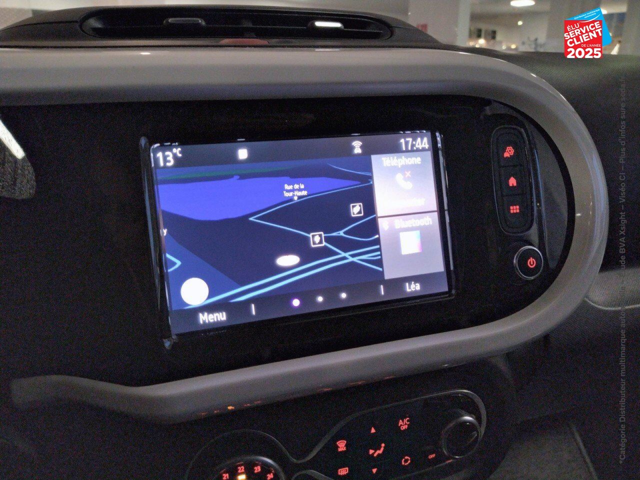 Véhicule d'occasion RENAULT TWINGO E-TECH ELECTRIC INTENS R80 ACHAT INTEGRAL - 21MY GPS chez Hyundai Epernay