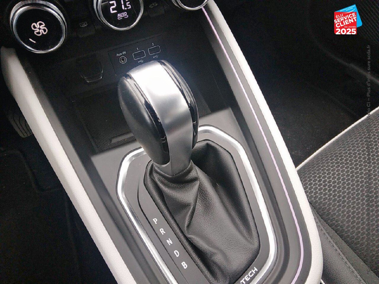 Véhicule d'occasion RENAULT CLIO 1.6 E-TECH HYBRIDE 140CH INTENS -21N GPS CAMERA chez Toyota Thionville