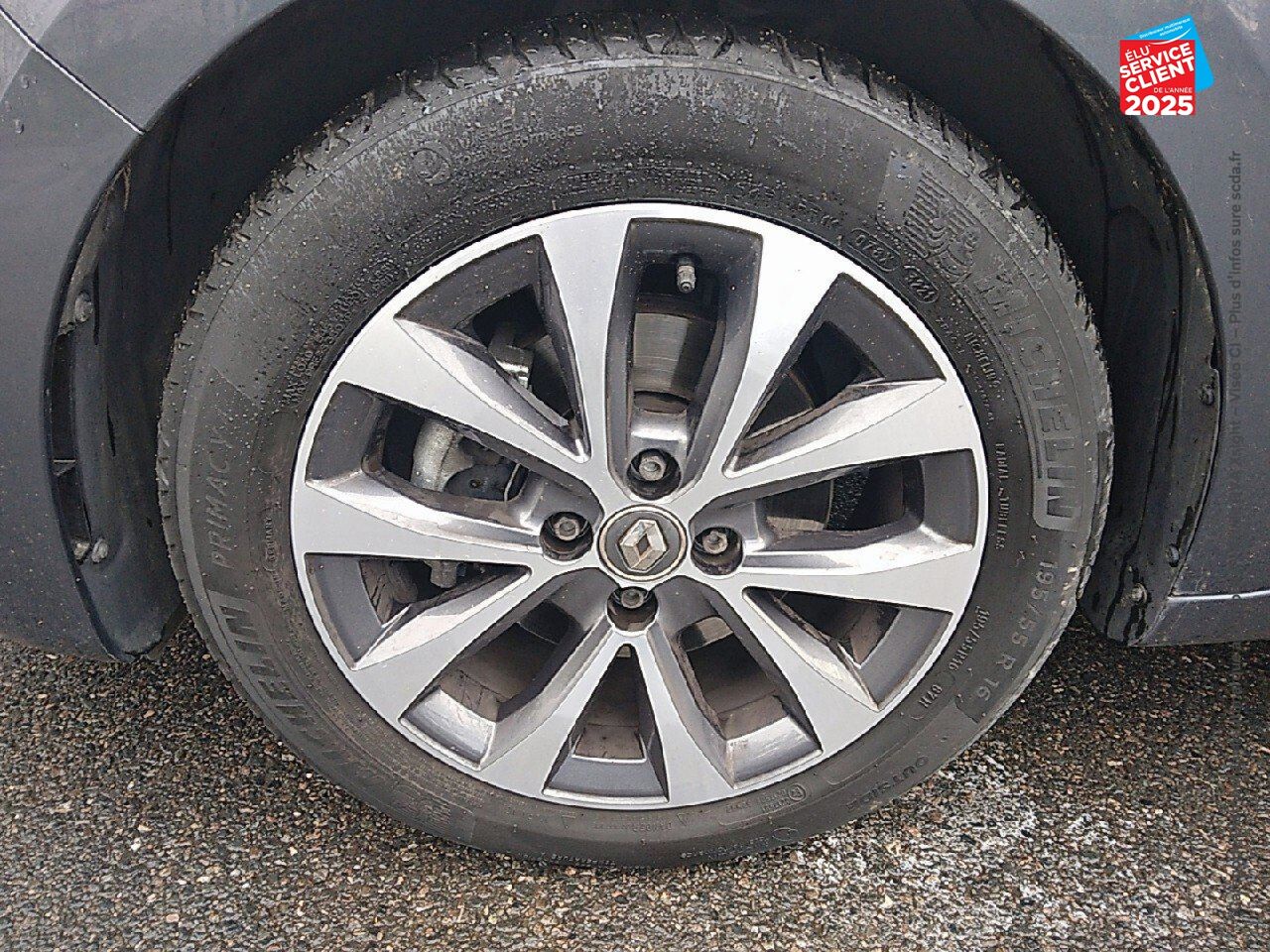Véhicule d'occasion RENAULT CLIO 1.6 E-TECH HYBRIDE 140CH INTENS -21N GPS CAMERA chez Toyota Thionville