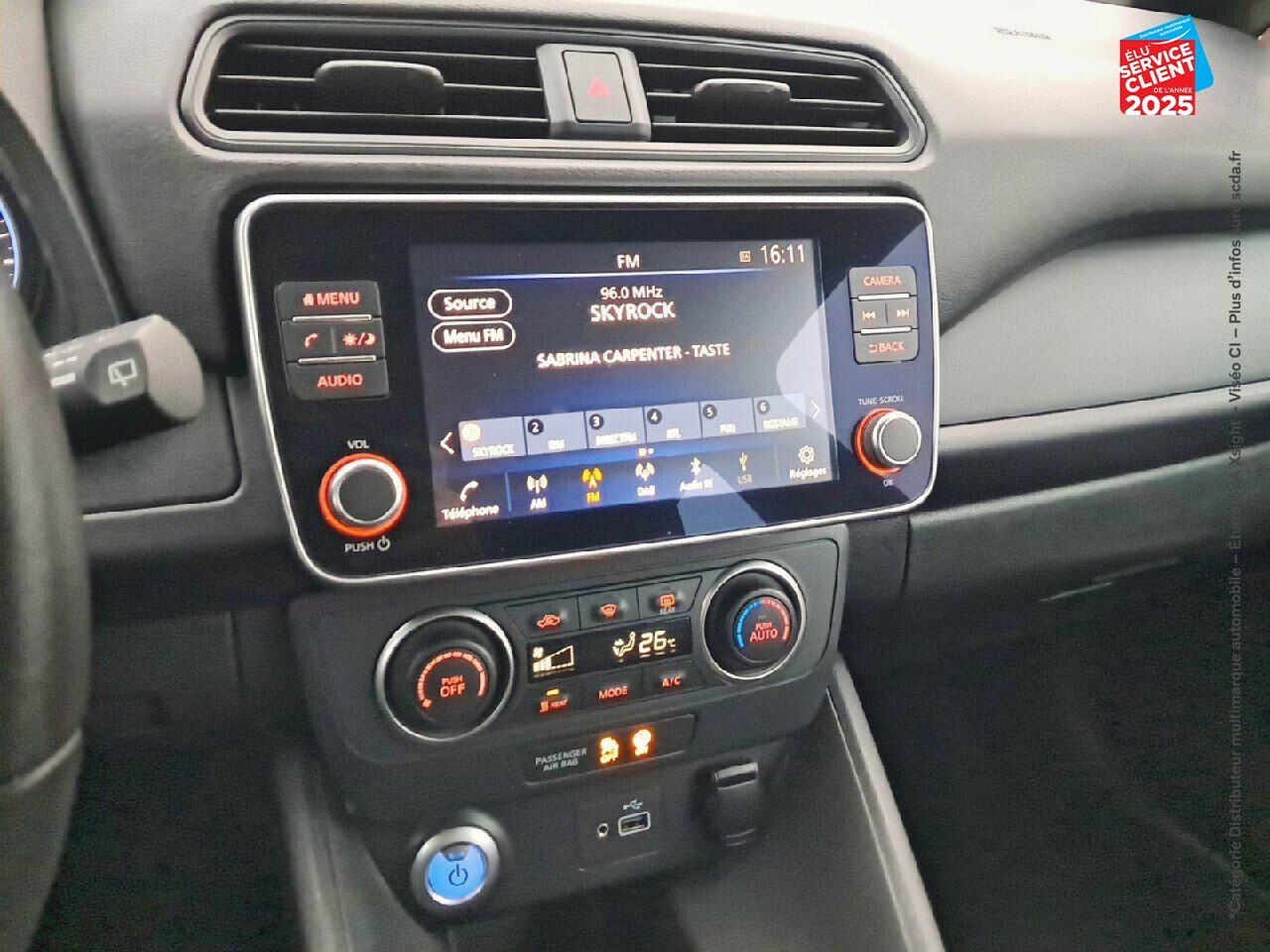 Véhicule d'occasion NISSAN LEAF 150CH 40KWH ACENTA 21.5 chez Opel Bar le Duc