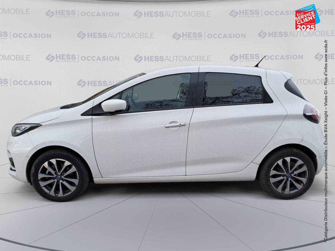 Véhicule d'occasion RENAULT ZOE INTENS CHARGE NORMALE R110 4CV chez Renault Colmar
