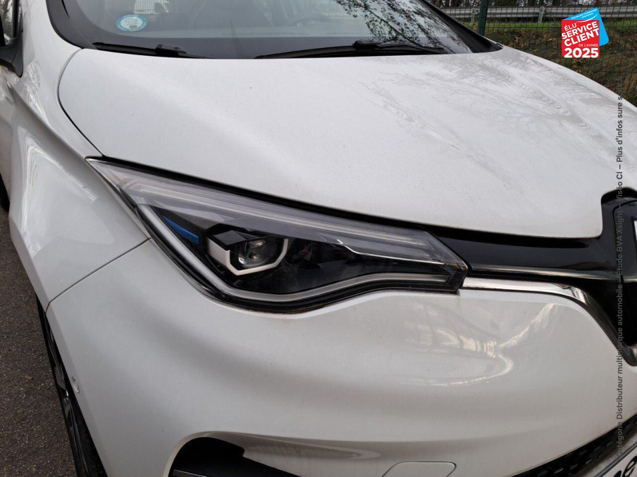 Véhicule d'occasion RENAULT ZOE INTENS CHARGE NORMALE R110 4CV chez Renault Colmar