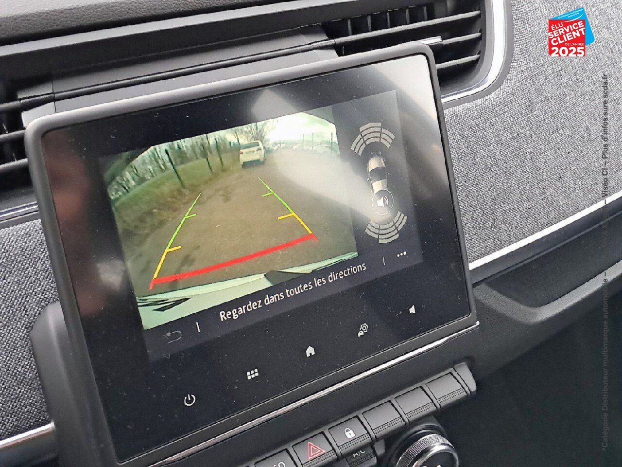 Véhicule d'occasion RENAULT ZOE INTENS CHARGE NORMALE R110 4CV chez Renault Colmar