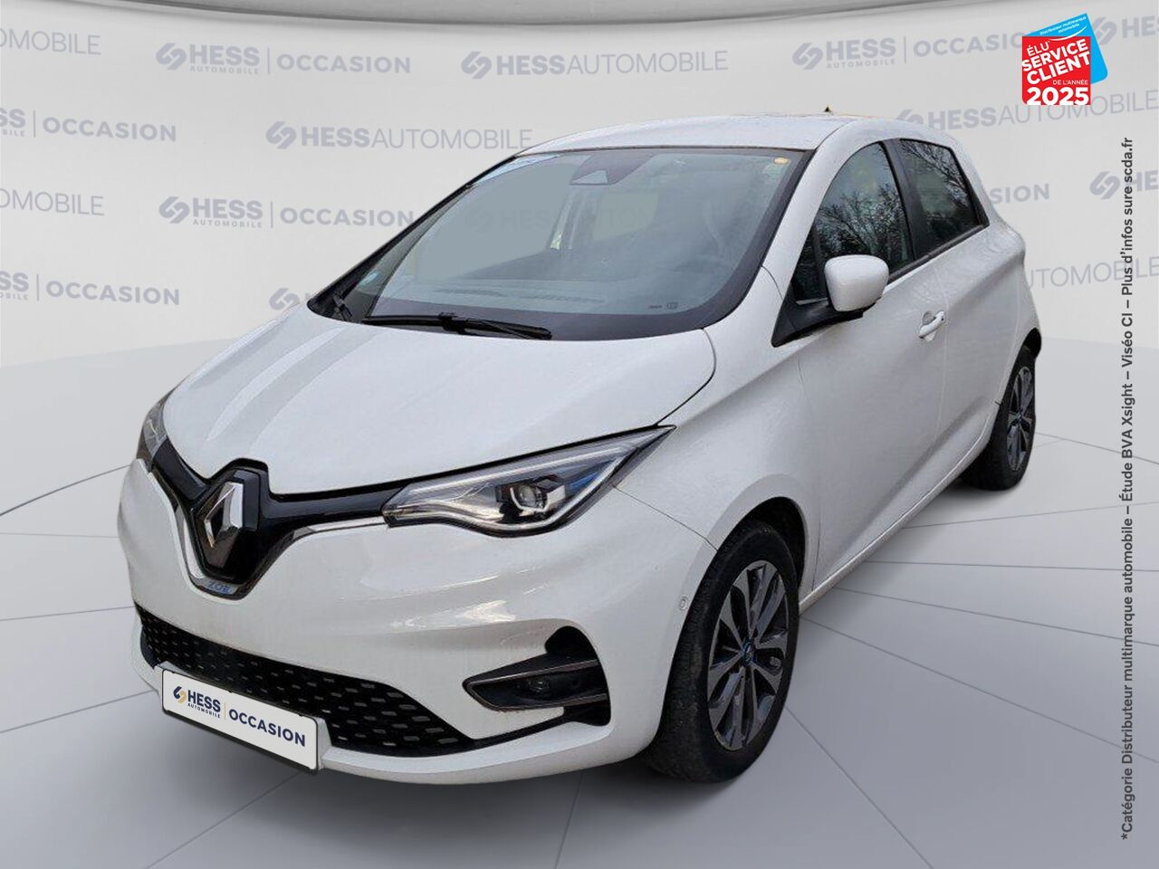 Véhicule d'occasion RENAULT ZOE INTENS CHARGE NORMALE R110 4CV chez Renault Colmar