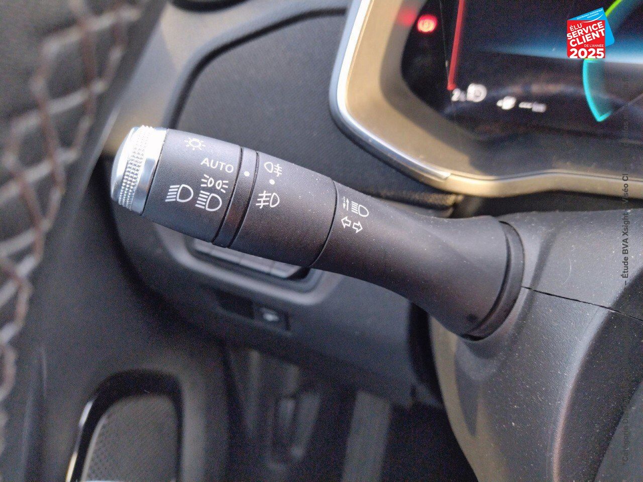 Véhicule d'occasion RENAULT ZOE BUSINESS CHARGE NORMALE R110 chez Toyota Forbach