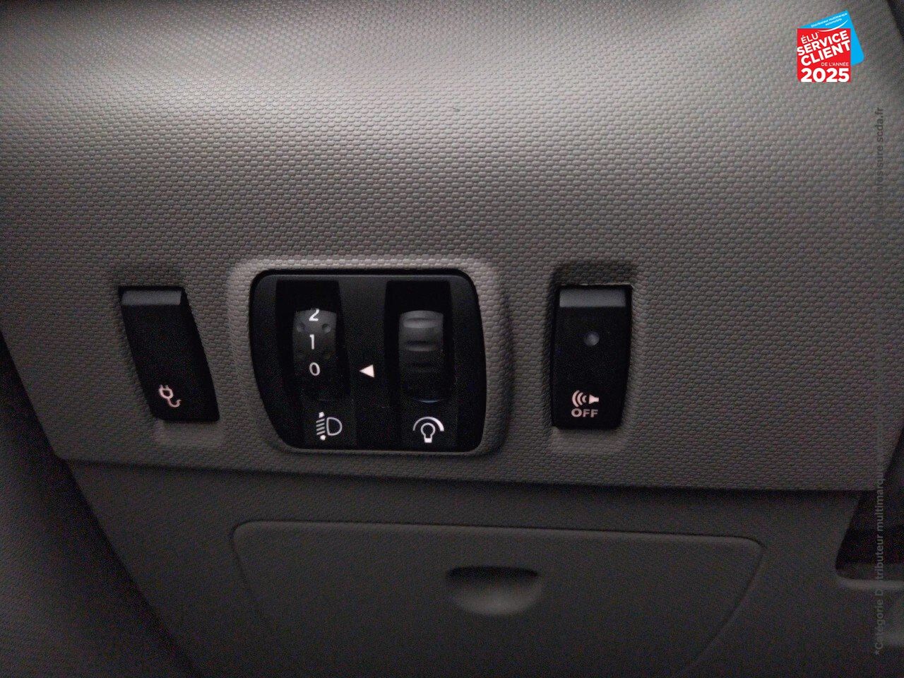 Véhicule d'occasion RENAULT ZOE ZEN CHARGE NORMALE R90 chez Hyundai Epernay