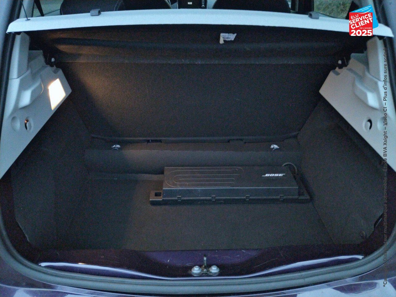 Véhicule d'occasion RENAULT ZOE STAR WARS CHARGE RAPIDE Q90 chez Hyundai Epernay