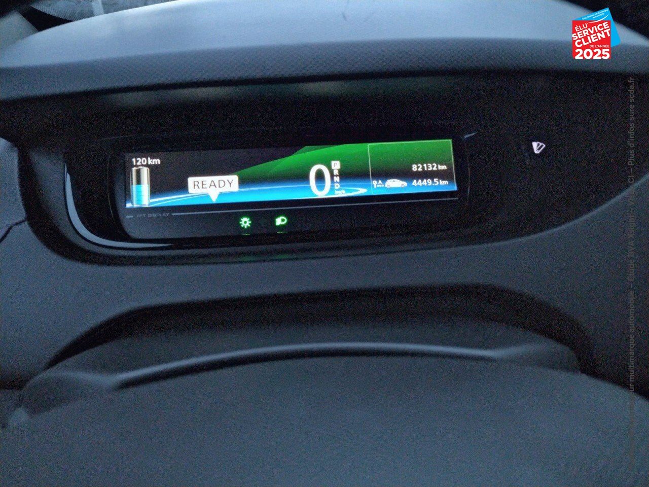 Véhicule d'occasion RENAULT ZOE STAR WARS CHARGE RAPIDE Q90 chez Hyundai Epernay