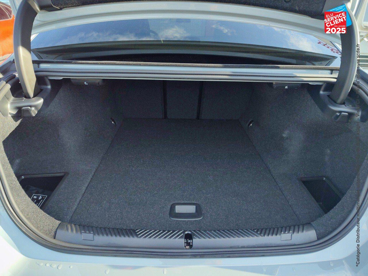 Véhicule d'occasion BMW SERIE 5 I5 340CH EDRIVE40 M SPORT chez Opel Saint-Dizier
