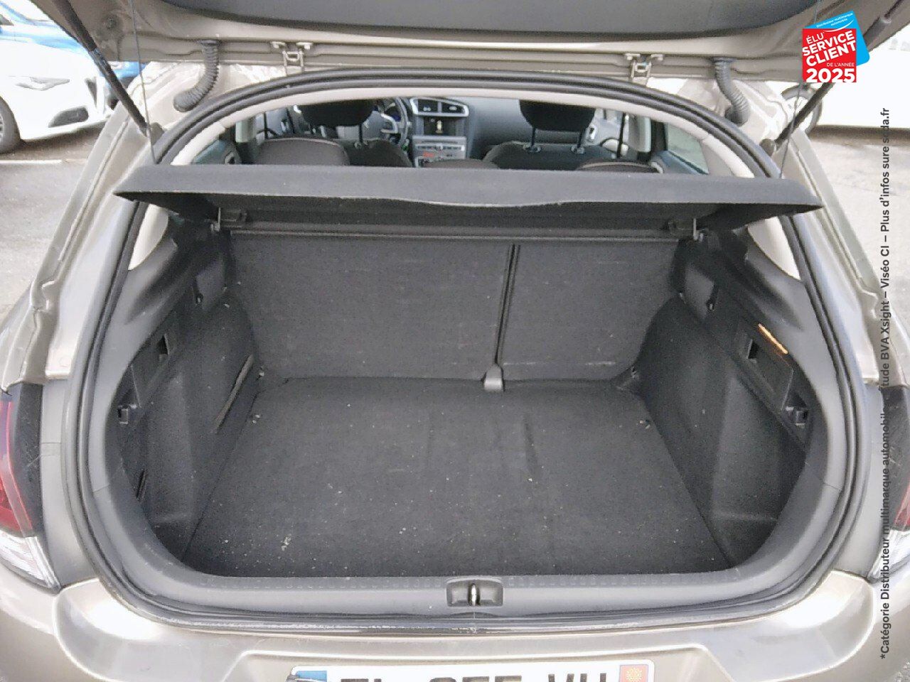 Véhicule d'occasion CITROEN C4 PURETECH 110CH MILLENIUM GPS RADAR AR CARPLAY chez Fiat Belfort