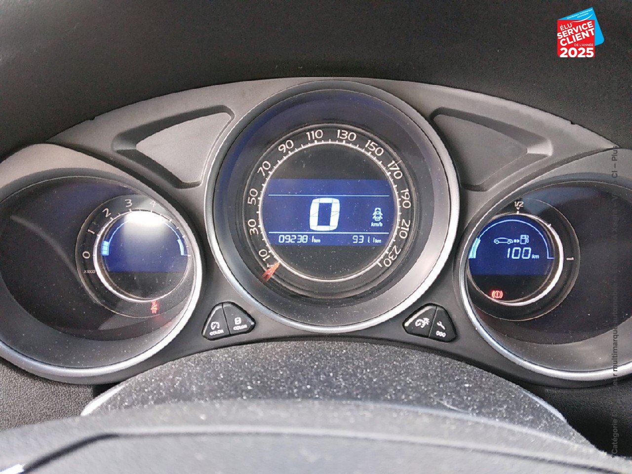 Véhicule d'occasion CITROEN C4 PURETECH 110CH MILLENIUM GPS RADAR AR CARPLAY chez Fiat Belfort