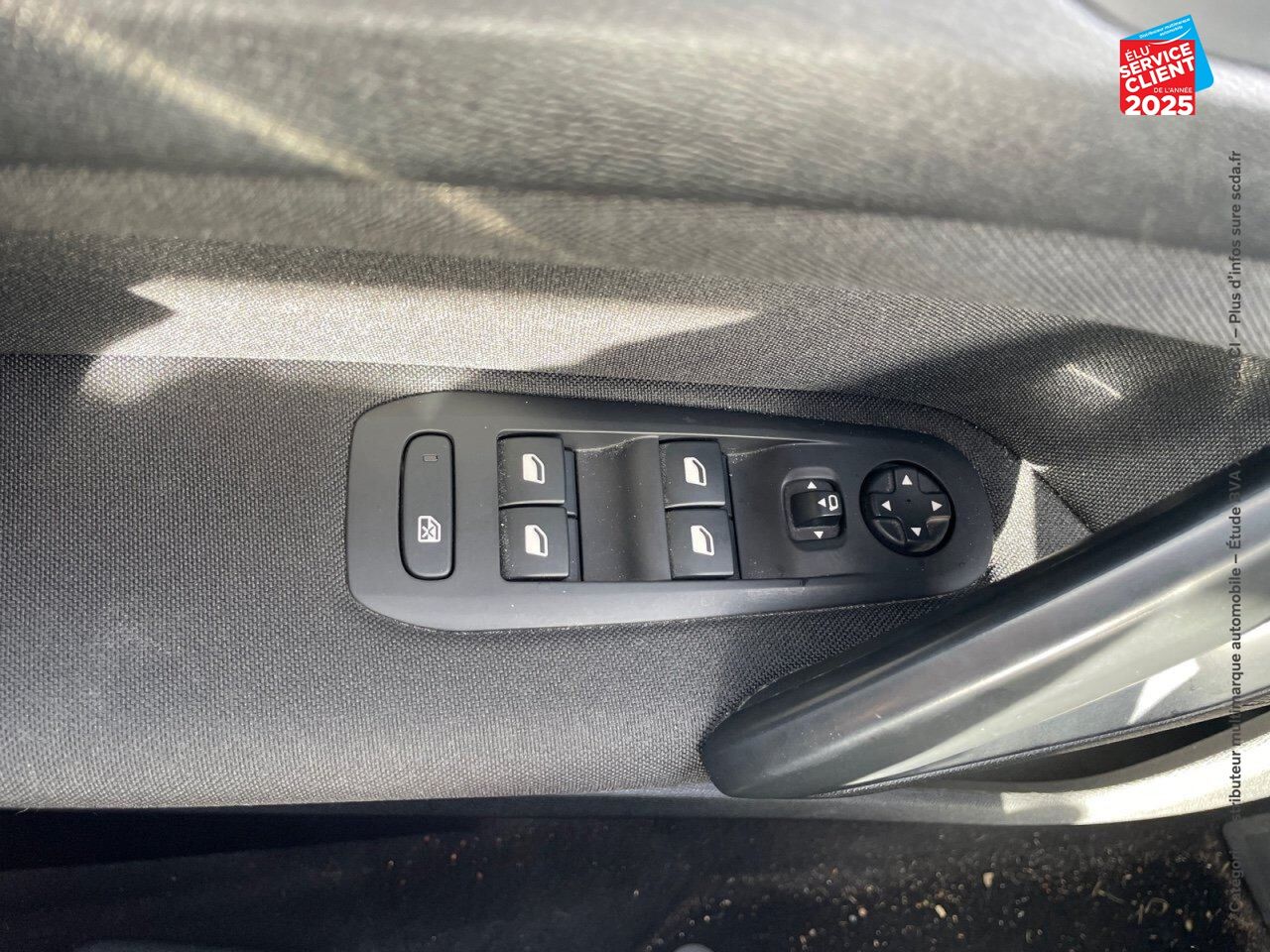 Véhicule d'occasion PEUGEOT 308 1.2 PURETECH 110CH S/S STYLE+ chez Hyundai Epernay