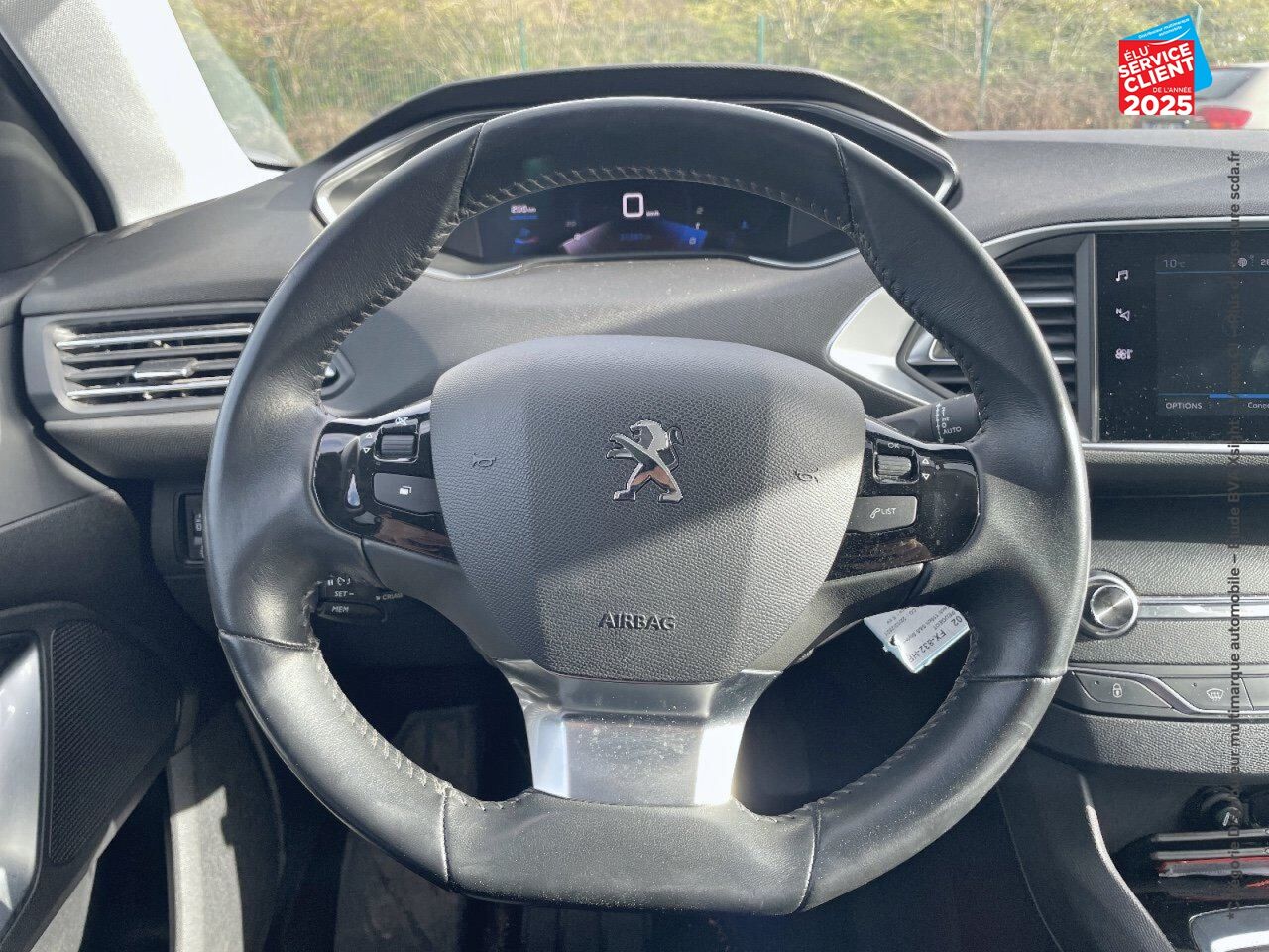Véhicule d'occasion PEUGEOT 308 1.2 PURETECH 110CH S/S STYLE+ chez Hyundai Epernay