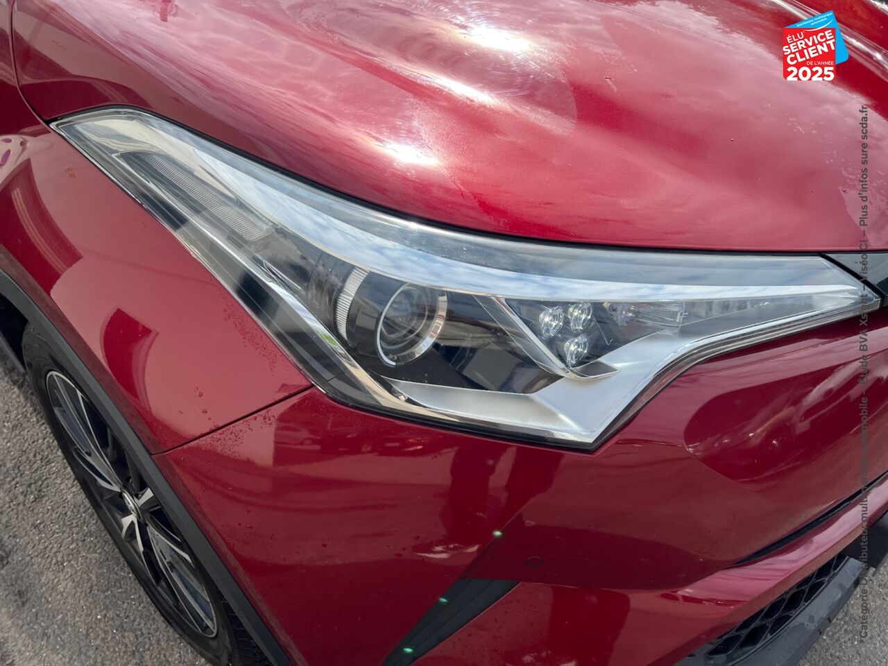 Véhicule d'occasion TOYOTA C-HR 122H DYNAMIC 2WD E-CVT chez Renault Colmar