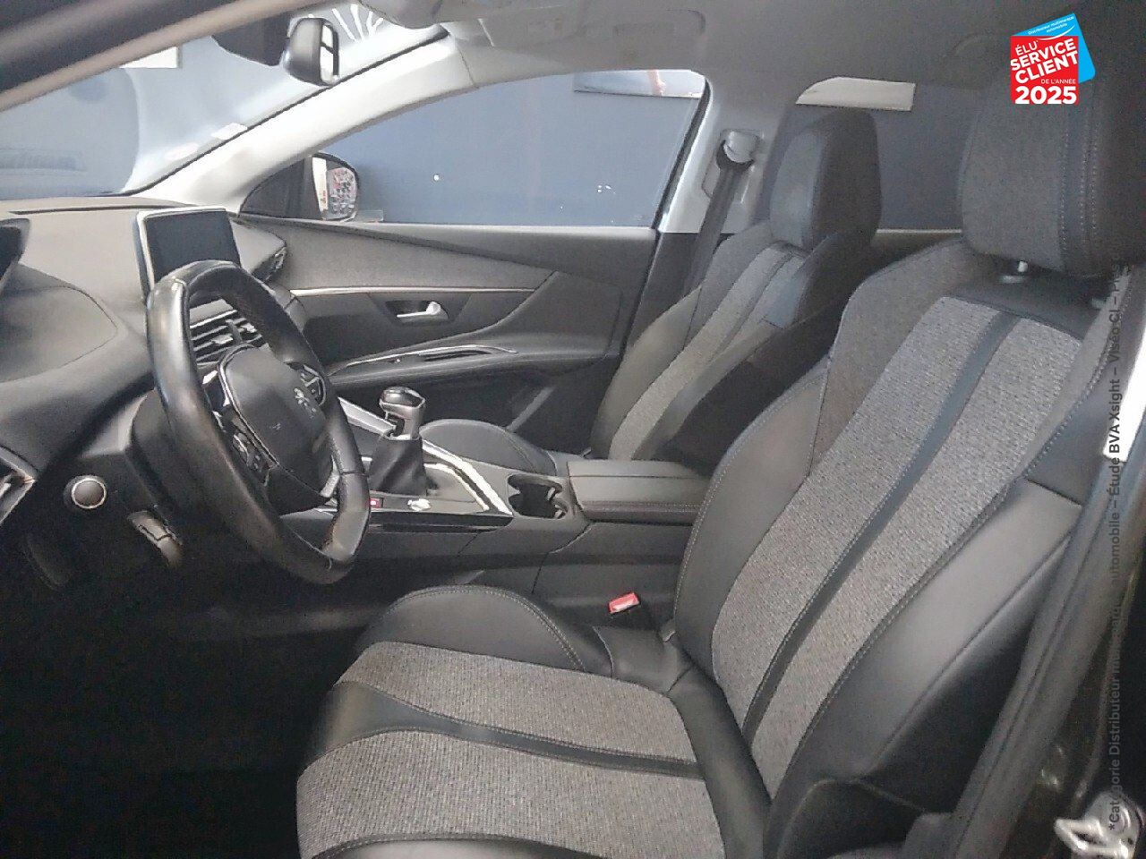 Véhicule d'occasion PEUGEOT 3008 1.2 PURETECH 130CH ALLURE SS chez Renault Colmar