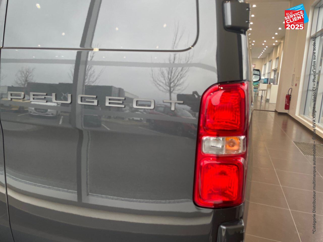Véhicule d'occasion PEUGEOT EXPERT FG M 1.5 BLUEHDI 120CH SS chez Toyota Thionville